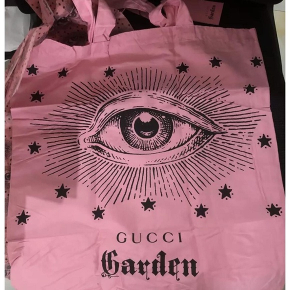 NIP Gucci Novelty Tote Bag Bundle includes Notebook and Gift Shopping Bag Pink - Picture 6 of 7
